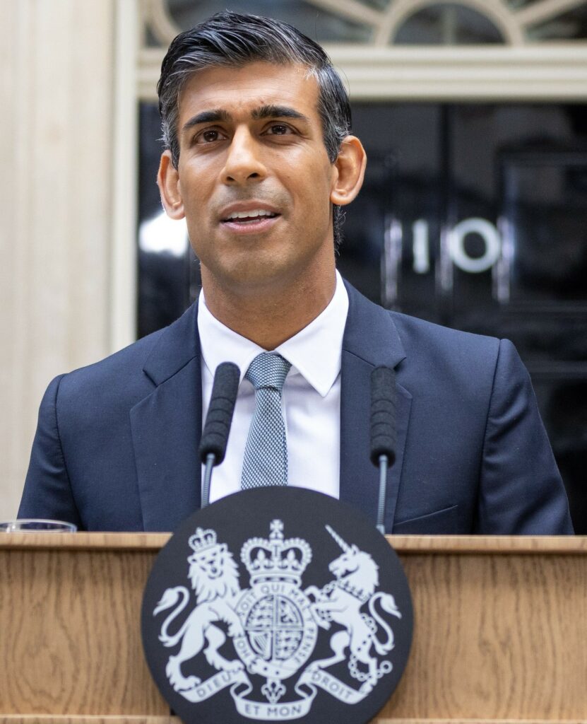 Premier Wielkiej Brytanii Rishi Sunak, podczas pierwszej przemowy na Downing Street.